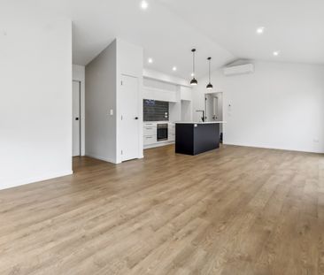 Stylish, Low-Maintenance Living - Photo 5