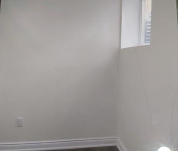 For Lease - 587 Farwell Crescent Unit# ( lower ), Mississauga, Ontario - Photo 3