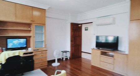 3 Bedroom HDB_EXECUTIVE at Tampines - Photo 5