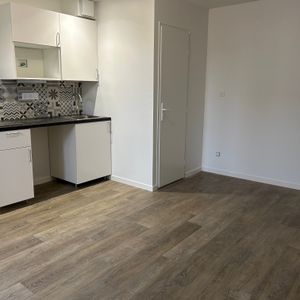 Location Appartement 1 pièce 19m² DIJON 21000 - Photo 2