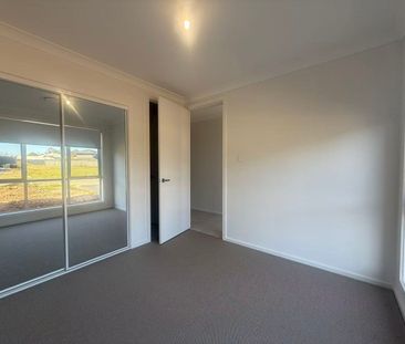 Brand New Property Proudly Built by Rawson Home in Prime Location w... - Photo 5