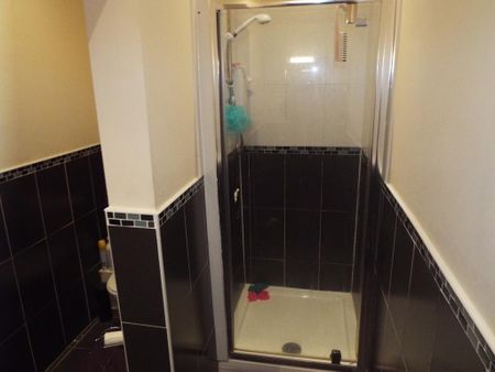 4 bedroom house to rent - Photo 4