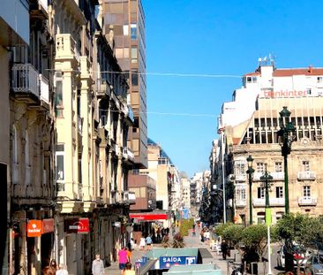 Piso de alquiler en Rúa de Urzáiz, 10, Centro - Areal - Photo 1