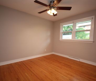 For Lease - 376 Humewood Avenue Unit# Main, Oshawa, Ontario - Photo 3