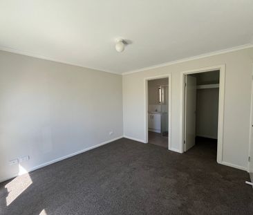 3 Bedroom Family home - Photo 2