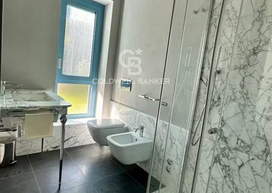 via crociale, Pietrasanta, Tuscany 55045