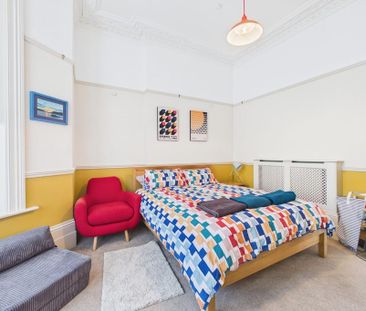 2 bedroom apartment to rent - Photo 4