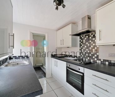 2 bedroom house to rent - Photo 3