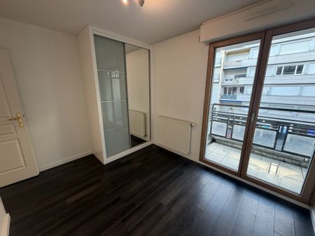 Location Appartement 3 pièces 75m² ANNEMASSE 74100 - Photo 4