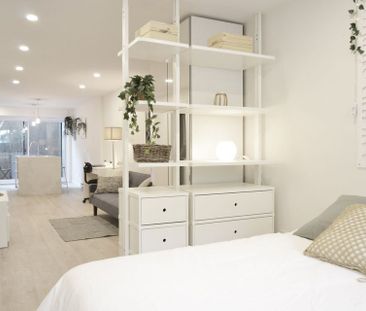 Studio Lumineux ,Meublé,Métro Joliette - Photo 3