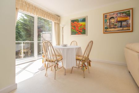 2 bed apartment to rent in Haven Road, , BH13 - Photo 3