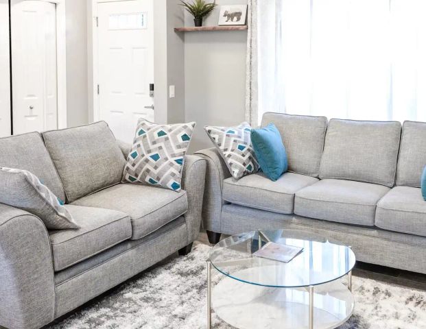 Entire Furnished 3-bedroom, 2.5-bath townhouse available for short or long-term — 3 Bedrooms Townhouse - Photo 1