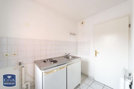 Location Appartement 2 pièces 47m² LOUVROIL 59720 - Photo 4