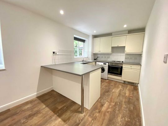 2 bed Flat for rent - Photo 1