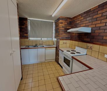Convenient and Cozy Low Maintenance Unit! - Photo 3