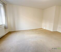 2 BEDROOM Apartment - First Floor - Photo 6