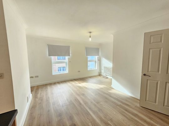 1 Bed Flat, Windsor Street, LU1 - Photo 1