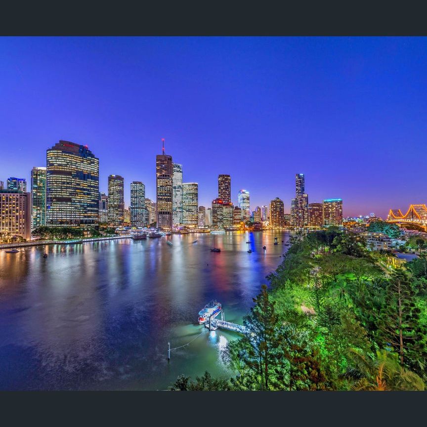 703/21 Pixley Street, Kangaroo Point, Qld 4169 - Photo 1