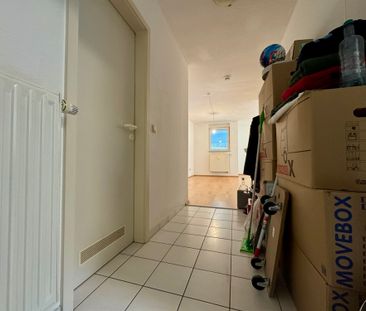 Mainz-Laubenheim, schicke 2 Zi.-Wohnung mit Privatgarten und großer Terrasse - Foto 1