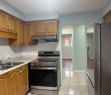 For Lease - 7490 Middleshire Drive, Mississauga, Ontario - Photo 6