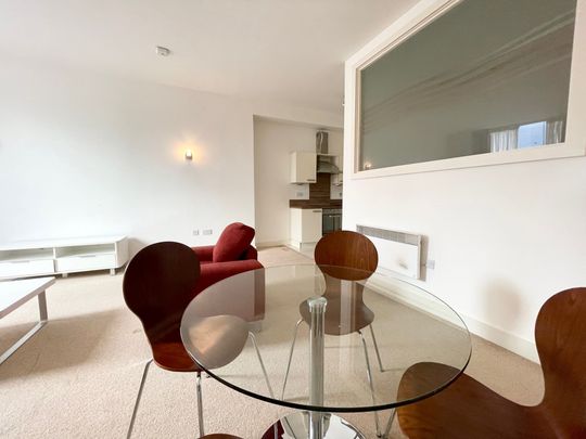 3 bedroom apartment to rent - Photo 1