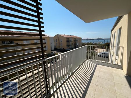 Location Appartement 4 pièces 75m² PORT DE BOUC 13110 - Photo 5