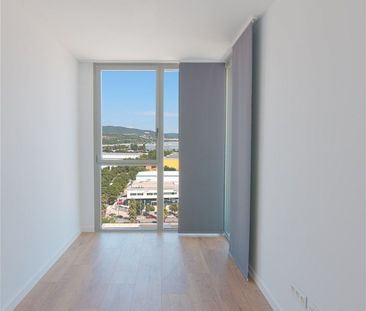 Piso de alquiler en Passeig de Marina, Centre - Photo 5