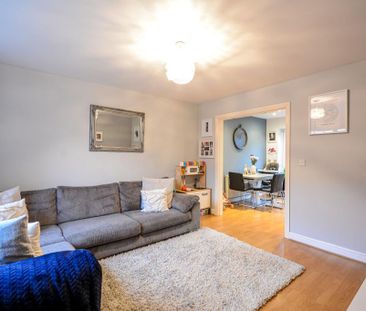 3 bedroom semi-detached house to rent - Photo 2