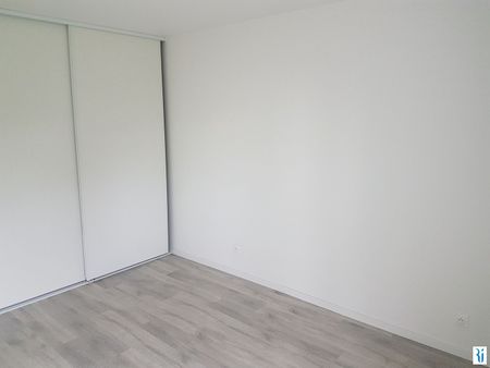 Location Appartement 3 pièces 64m² MONT ST AIGNAN 76130 - Photo 4