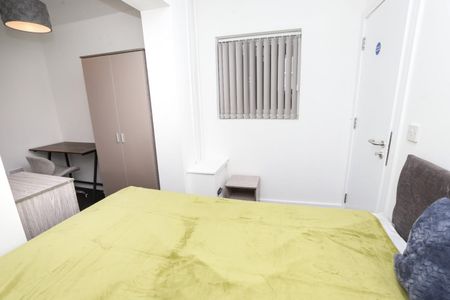 5 bedroom House To Let Total Size: 1411 SQ FT - Photo 3