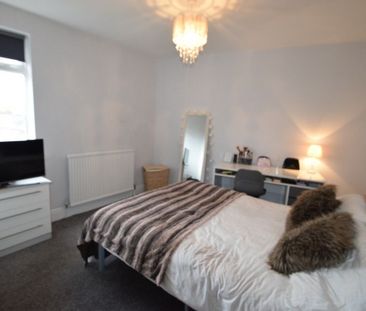 4 bedroom house share to rent - Photo 3