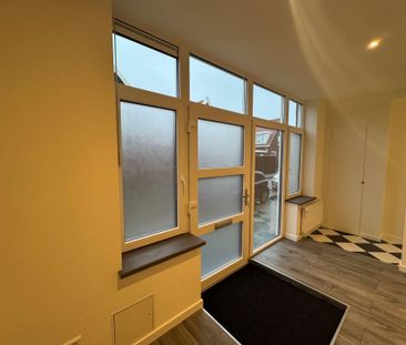 Te huur: Huis Vlielanderstraat in Pernis Rotterdam - Foto 3
