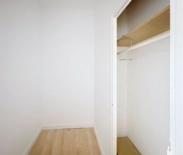Location Appartement 2 pièces 46m² - Photo 4