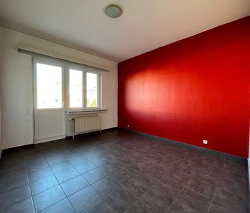 Hedendaags 2 slpk appartement met garagebox - Photo 5