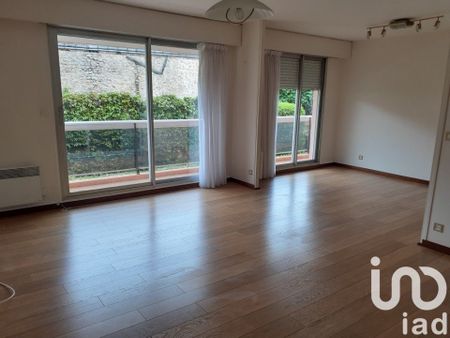 Appartement 5 pièces de 98 m² à Chartres (28000) - Photo 4