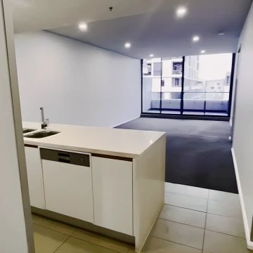 1 Bindon Pl, Sydney - Photo 1