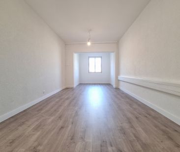 Charmant appartement de 3.5 pièces au centre-ville d'Aigle - Foto 2