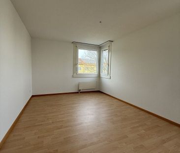 Generous apartment in the best location - Photo 3