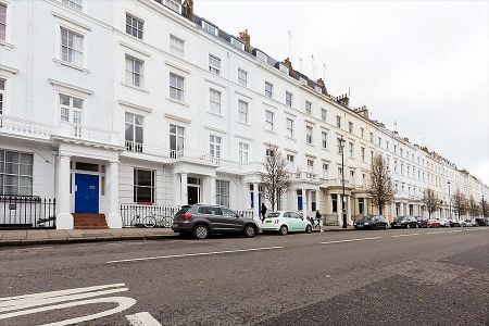 Double Bedroom in Claverton Street, Pimlico, London SW1V - Photo 5