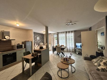 Location Appartement 4 pièces 80m² COGNIN 73160 - Photo 2