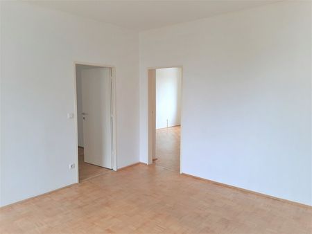 AUSGEZEICHNETE WOHNUNG MIT 3 ZIMMERN IN LINZ - TOP 06 - Foto 5