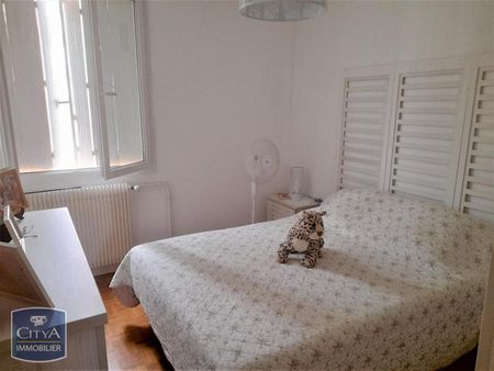 Location Appartement 3 pièces 58m² CHALON SUR SAONE 71100 - Photo 2