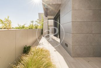 Triplex penthouse for rent in La Finca