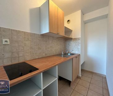 Location Appartement 2 pièces 42m² UZES 30700 - Photo 3