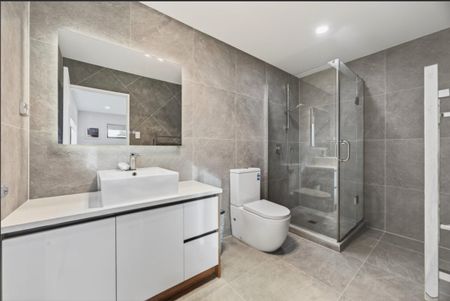 Pakuranga, House and Self-contained flat - Photo 4