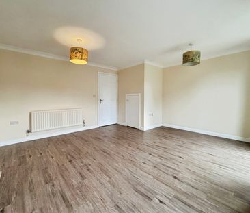 3 bedroom House To Let Total Size: 862 SQ FT - Photo 4