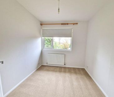 3 bedroom bungalow to rent - Photo 3