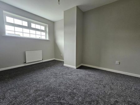 35 Tiree Street, Antrim, BT41 2TD - Photo 2