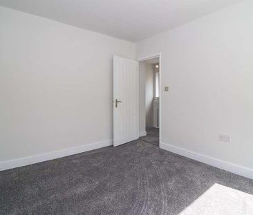 Fairstone Hill, Oadby, LE2 - Photo 3