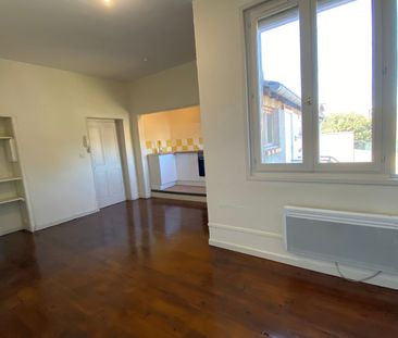 Appartement à louer 2 pièces • Castres - Photo 2